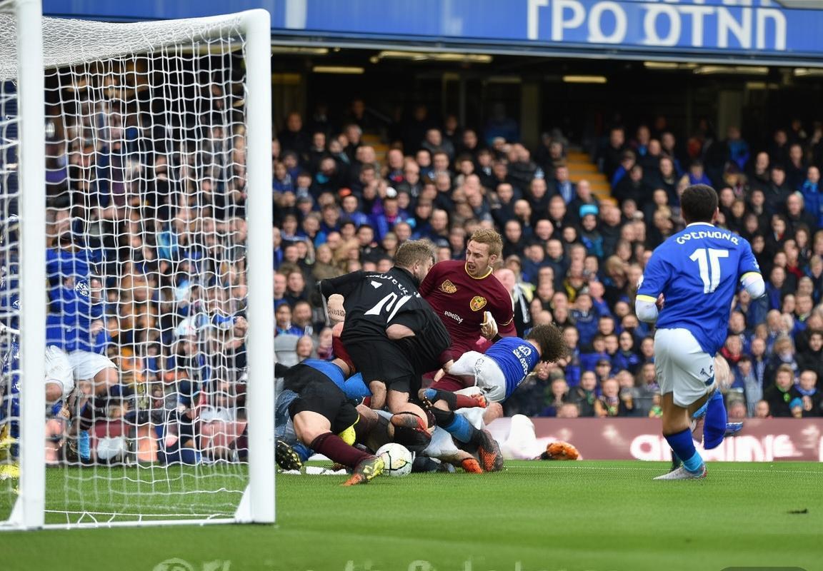 2019英超焦点战：埃弗顿与伯恩利激情对决回顾(图3)